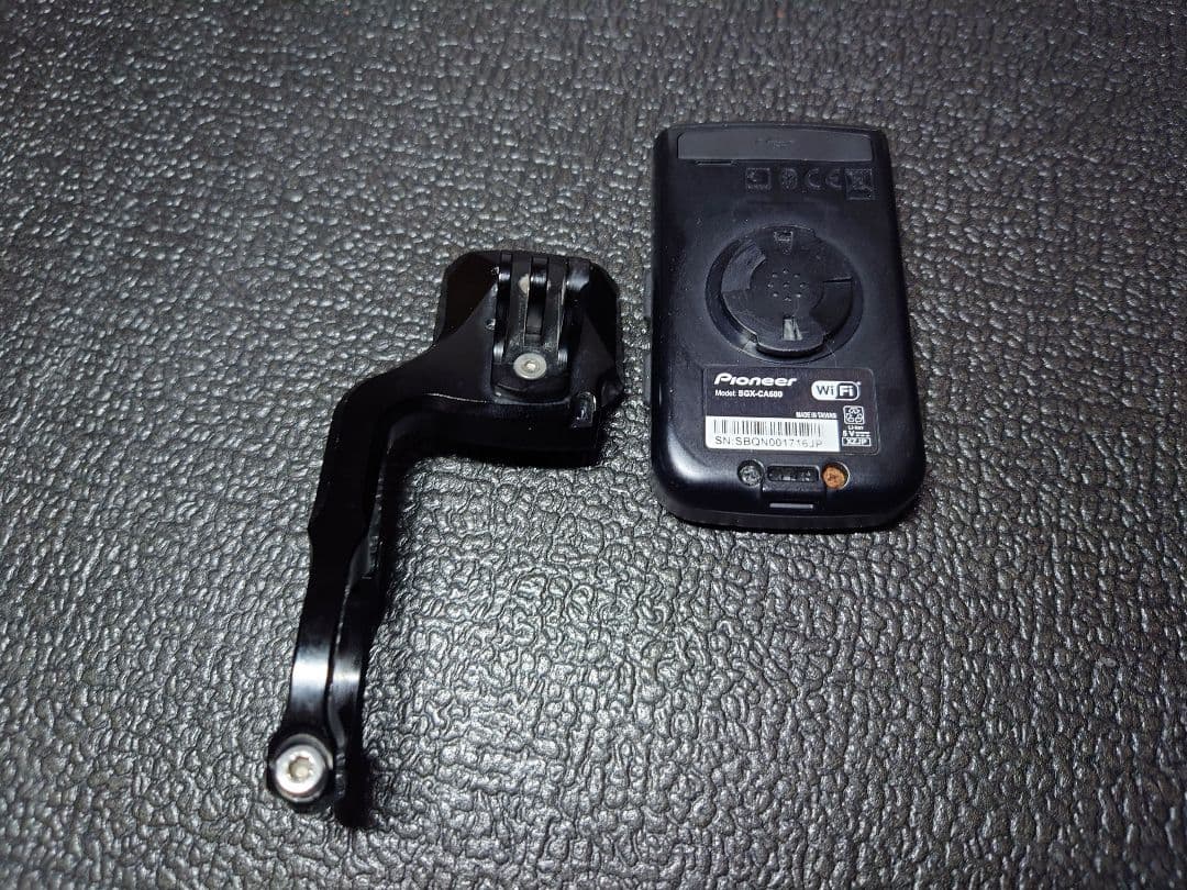 Pioneer サイクルコンピューター本体 CA600 レッグマウント付き