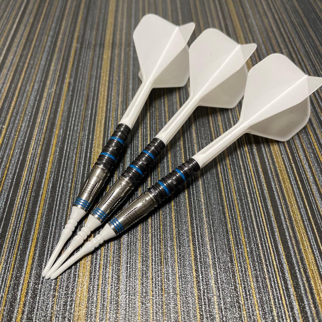 定価14000円 ソフトダーツ カノン4.0 投げやすいマイルドゴツゴツ系カット