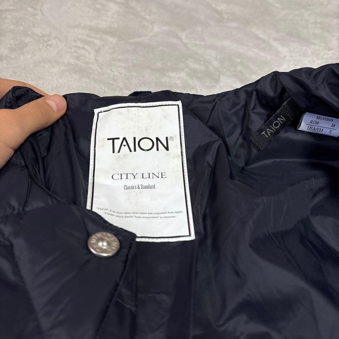 TAION　CITY CREW NECK DOWN COAT ネイビー