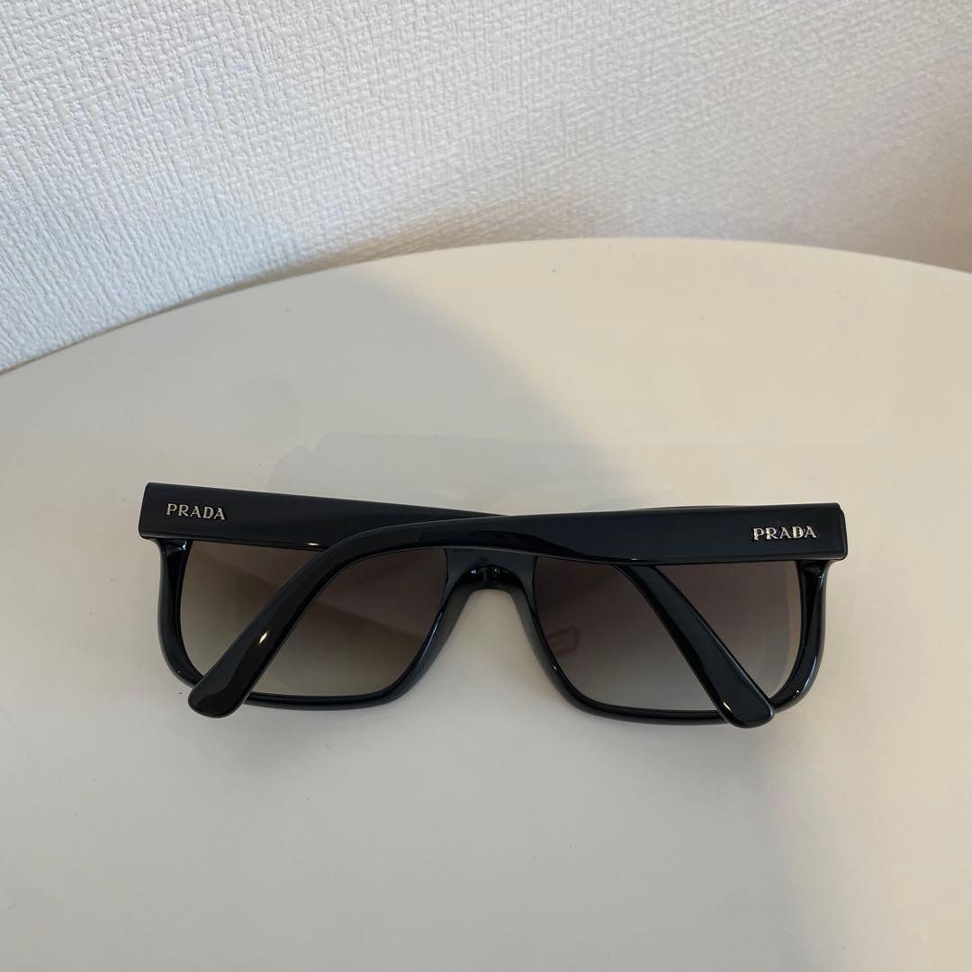 【値下げ中】PRADA ブラック サングラス ケース付き