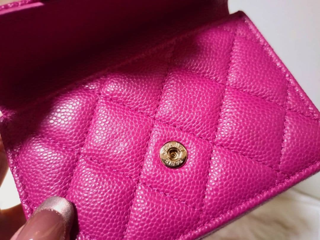 ♡*˚様 シャネル CHANEL キャビアスキン マトラッセ 三つ折り財布
