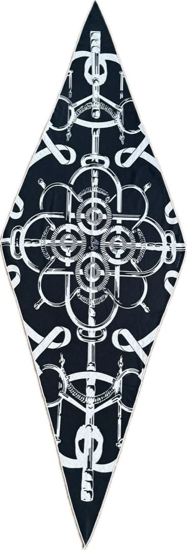週末限定価格 美品 エルメス ロザンジュ エプロン・ドール ノワール/グリ・シネ