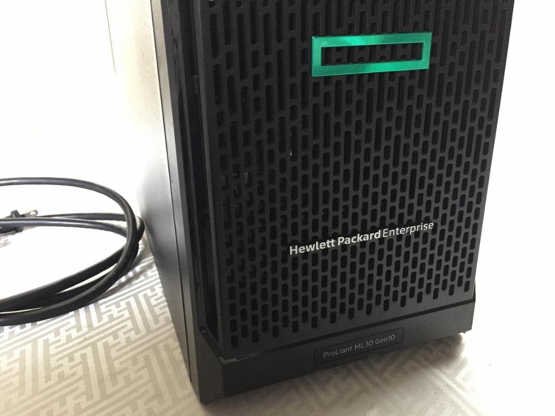 HPE ProLiant ML30 Gen10 サーバー　No2