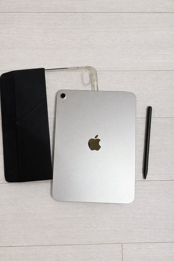 【美品・箱あり】iPad 第10世代 Wi-Fi 256GB ケース・ペン付き