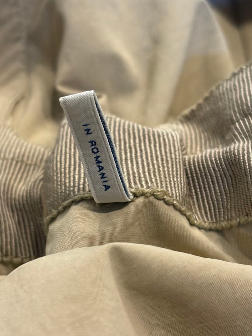 MONCLER ベージュ ナイロンロングコート
