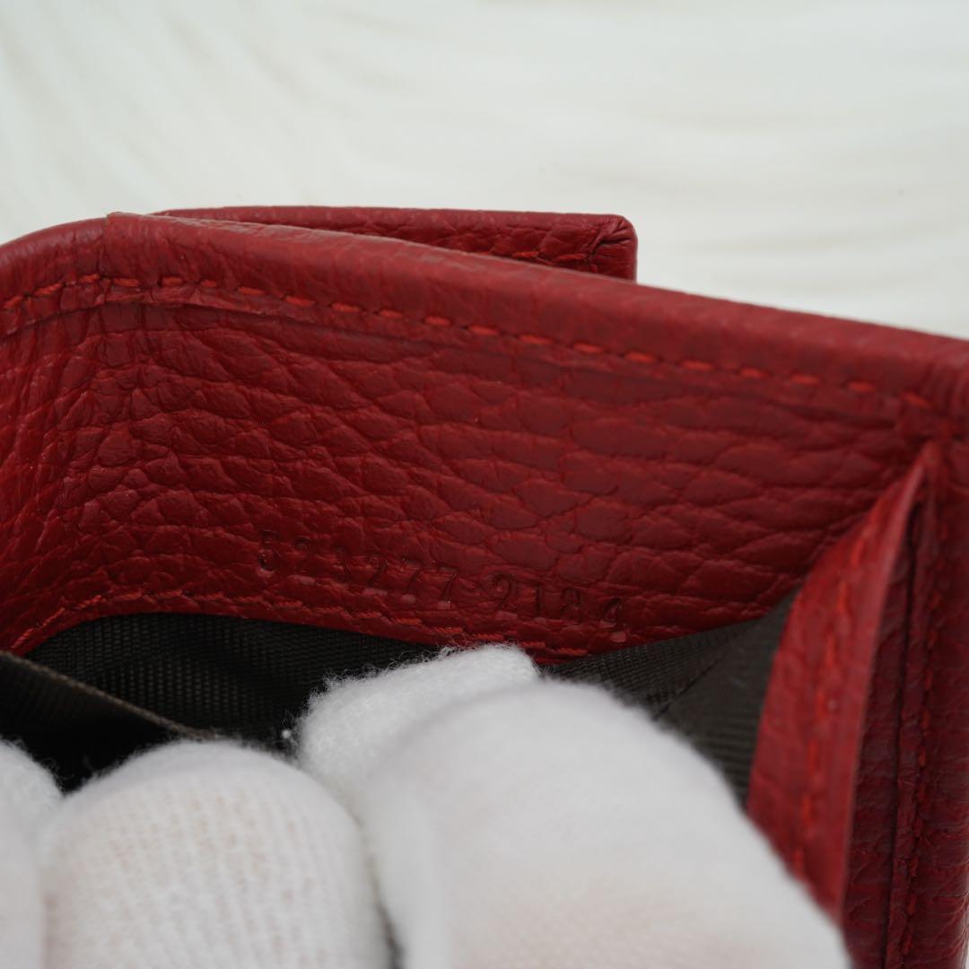 新品未使用品　箱付き　GUCCI グッチ　三つ折り財布　GG柄　マーモント　赤