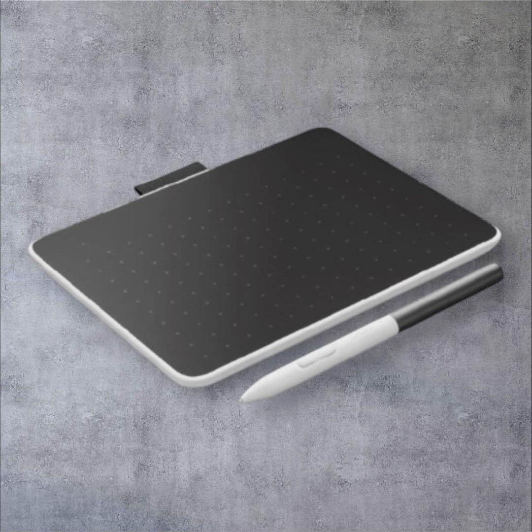 【新品】Wacom One Pen tablet small ペンタブレット