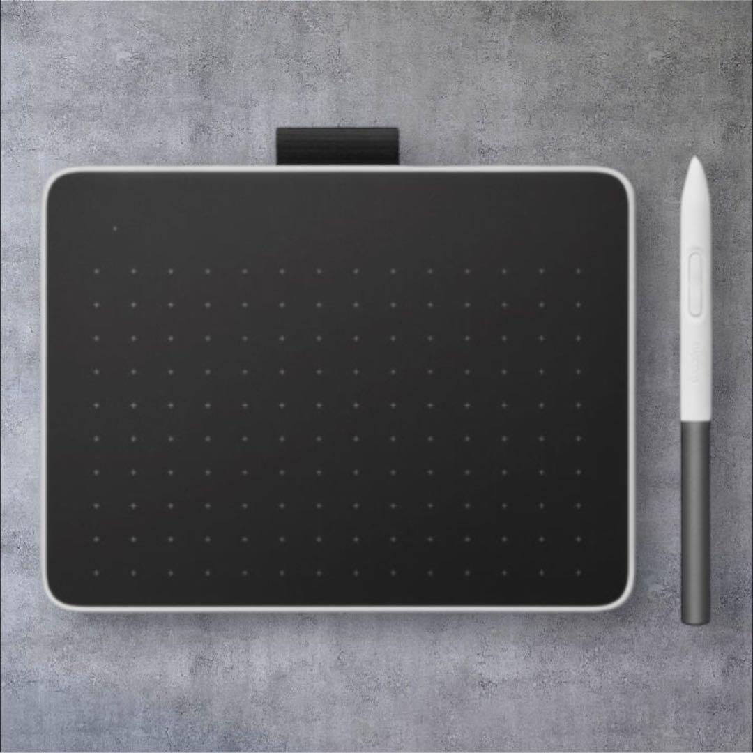 【新品】Wacom One Pen tablet small ペンタブレット