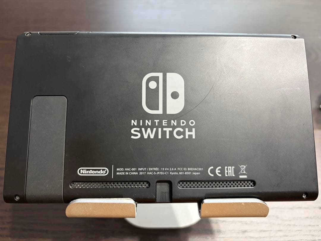Nintendo Switch （本体、ドックのみ）