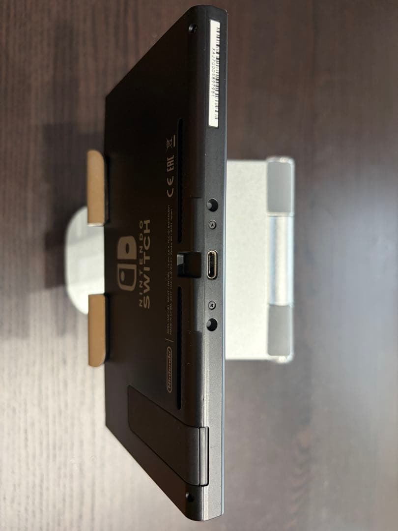 Nintendo Switch （本体、ドックのみ）