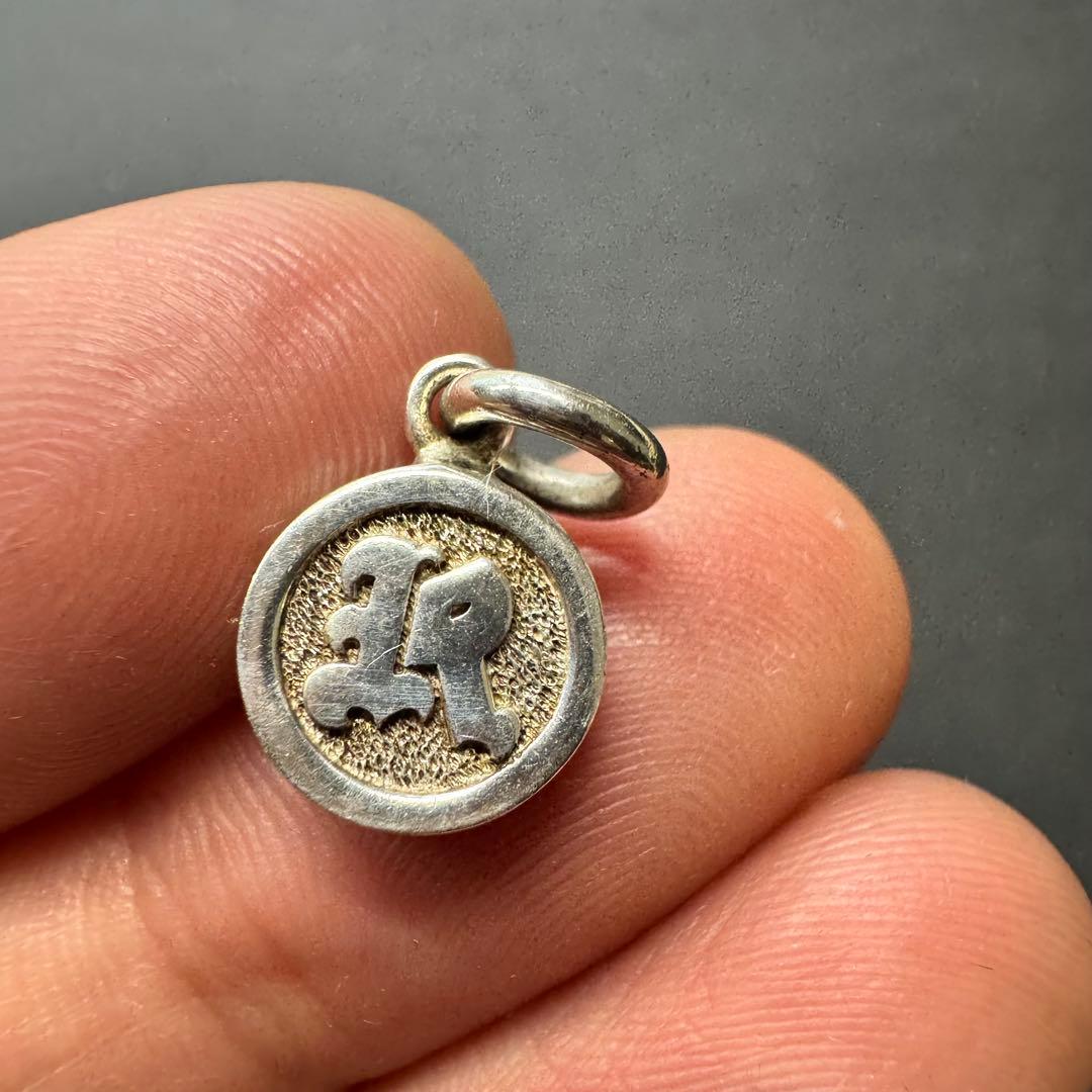 【silver925 ターコイズ】R刻印 ネックレストップ