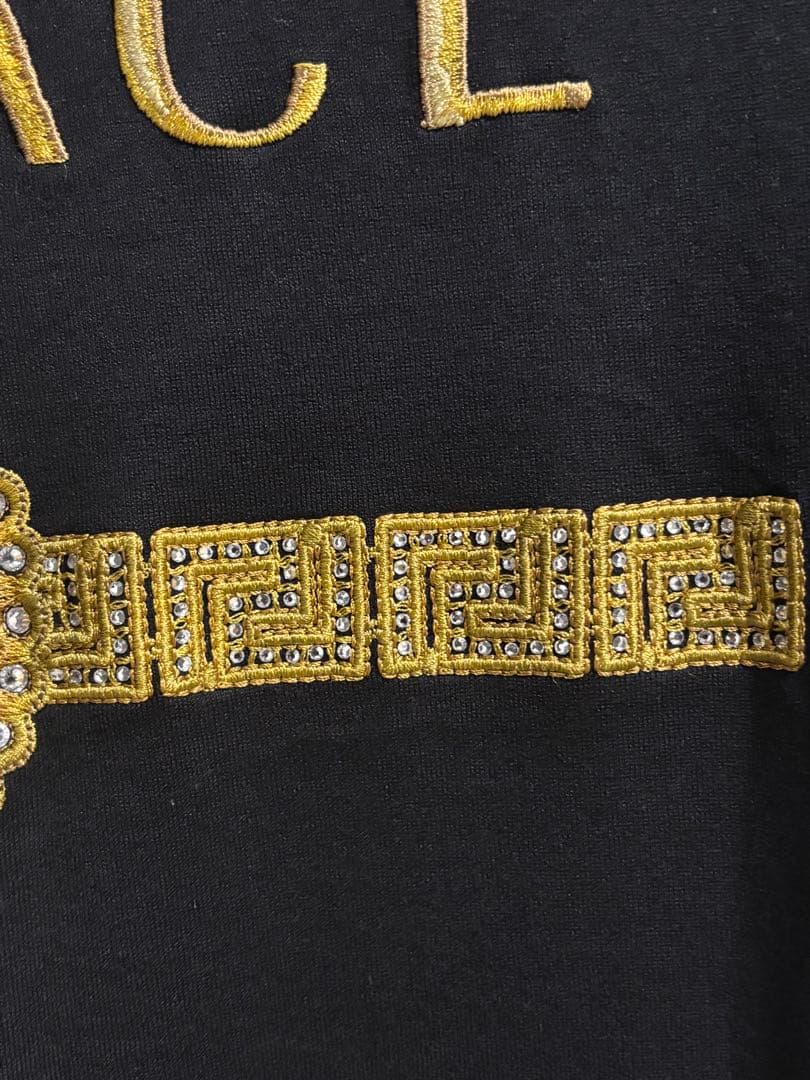 VERSACE メデューサラインストーン刺繍Tシャツ