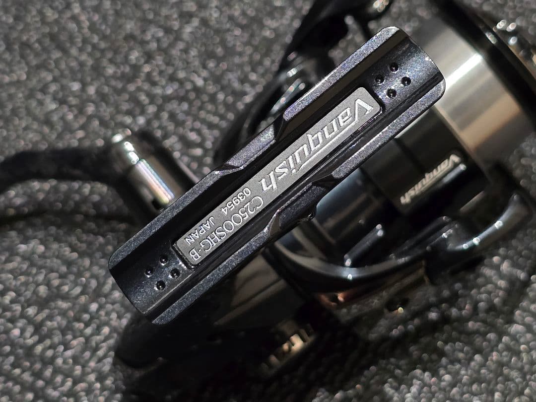 SHIMANO Vanquish C2500SHG スピニングリール
