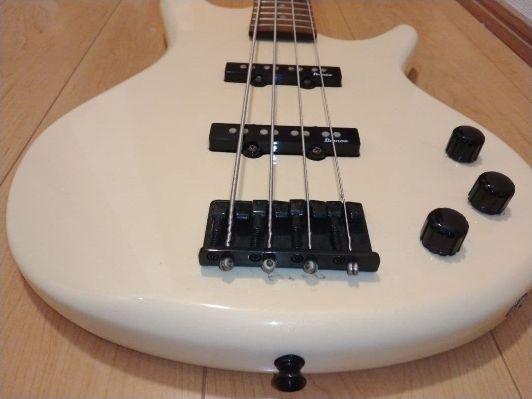 Ibanez Gio GSR320 アイバニーズ ジオ