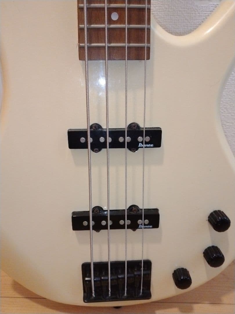 Ibanez Gio GSR320 アイバニーズ ジオ