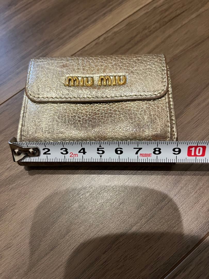 使用感あり◉miumiu 小型財布　ゴールド