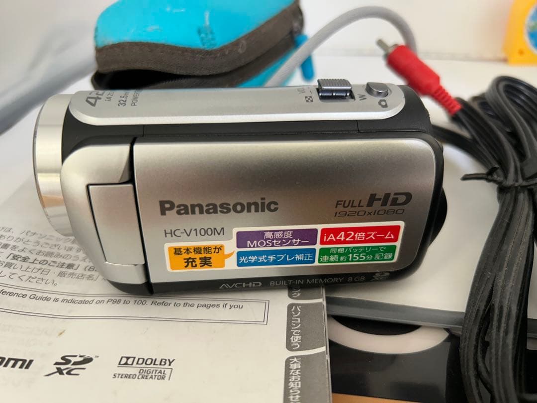 ビデオカメラ hc-v100m
