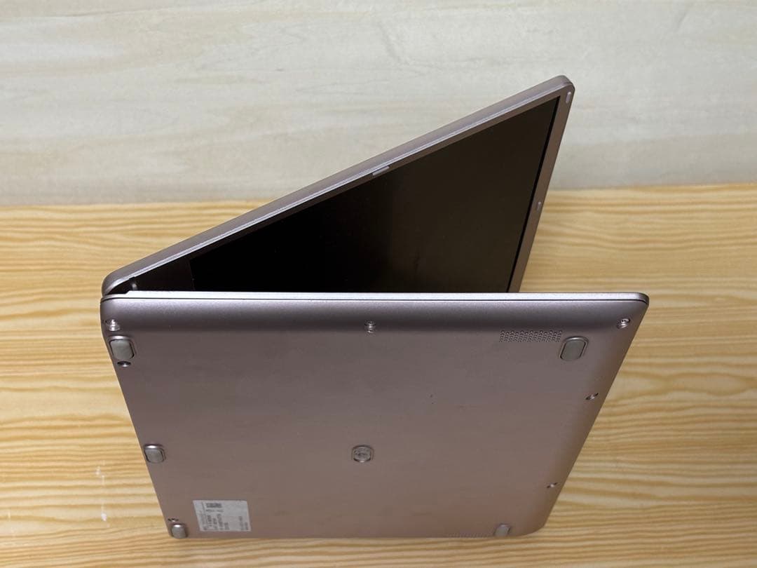 修理品ノートPC NM550KAG i5-7Y54 8GB SSD128GB