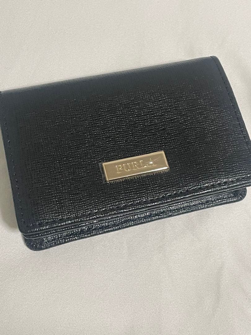 FURLA 名刺入れ　ブラック