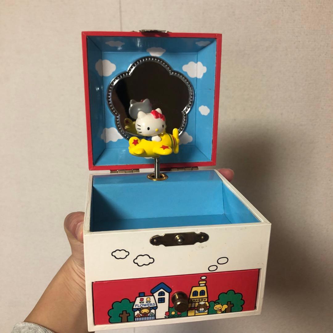 【♡マカロン♡さま専用】ハローキティ オルゴール 平成レトロ アクセサリーケース