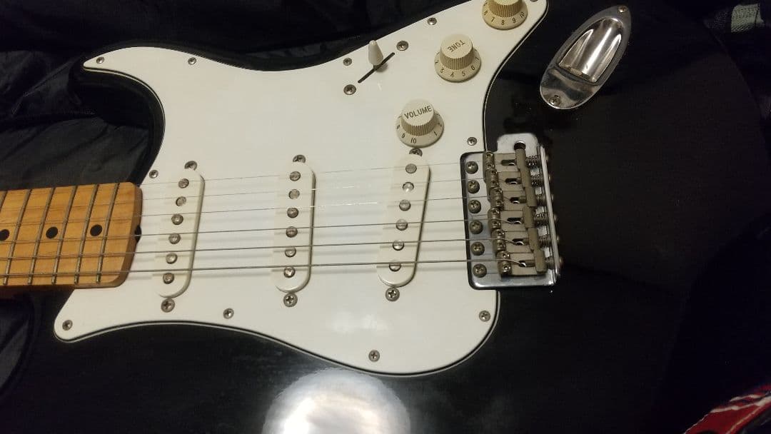 Fender　Japan　Oシリアルストラトキャスター