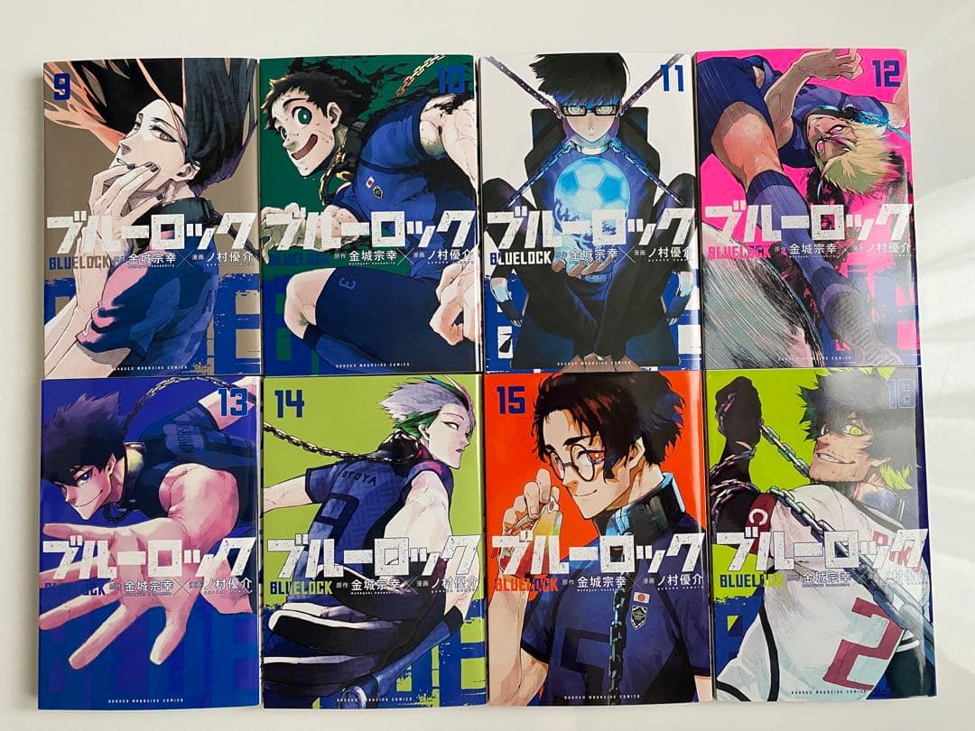 ブルーロック(1〜32巻)、小説（まとめ売り）