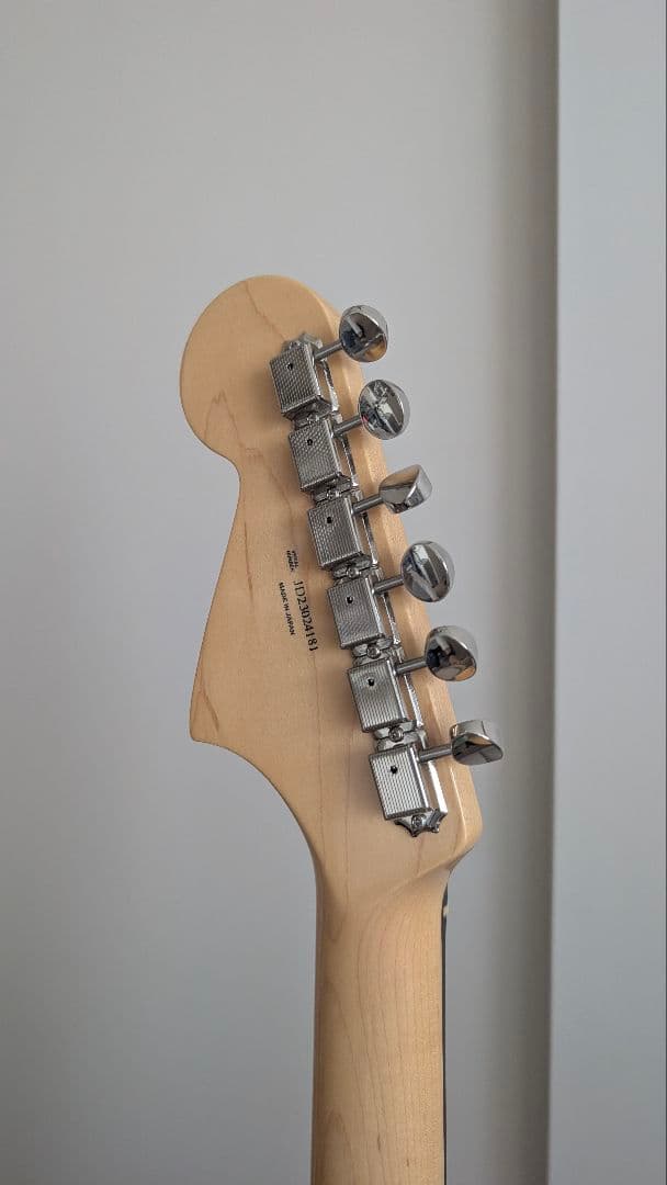 ギター Fender Traditional 60s Jaguar Surf Green