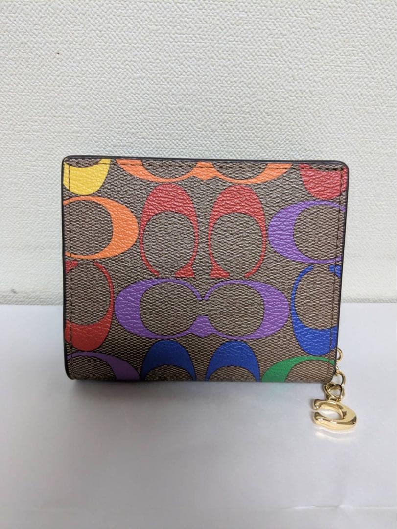 【COACH】コーチ レインボー シグネチャー 折り財布