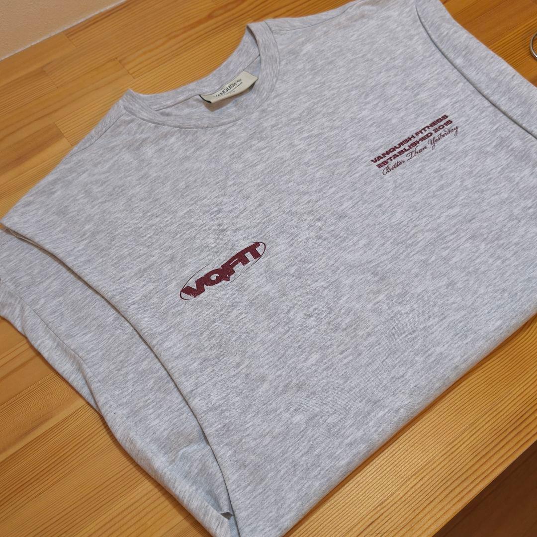 VANQUISH FITNESS オーバーサイズ スリーブレスＴ 2色セット