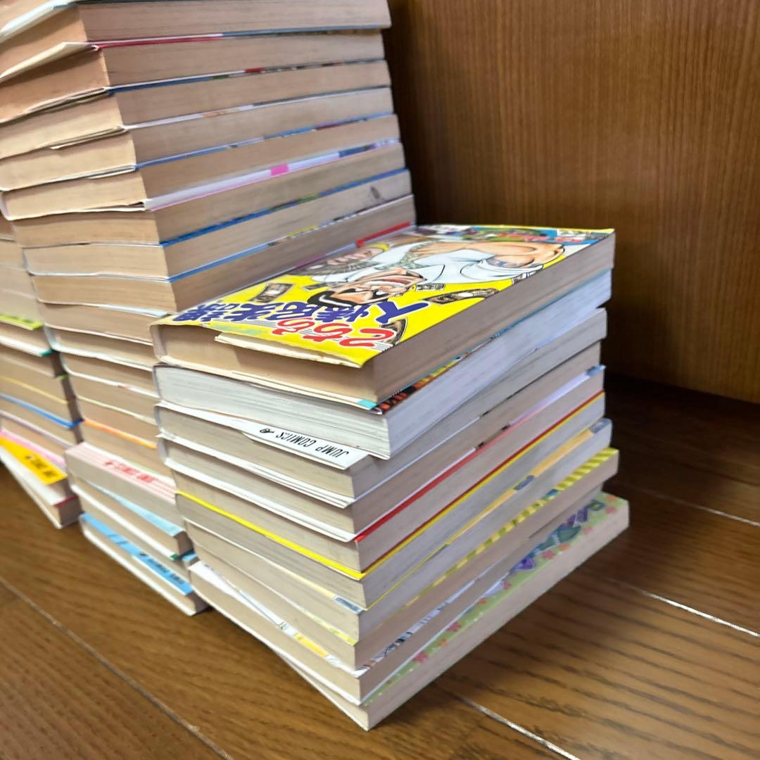 【超メルカリ市特価】『こち亀 』セット売り　約130冊です。