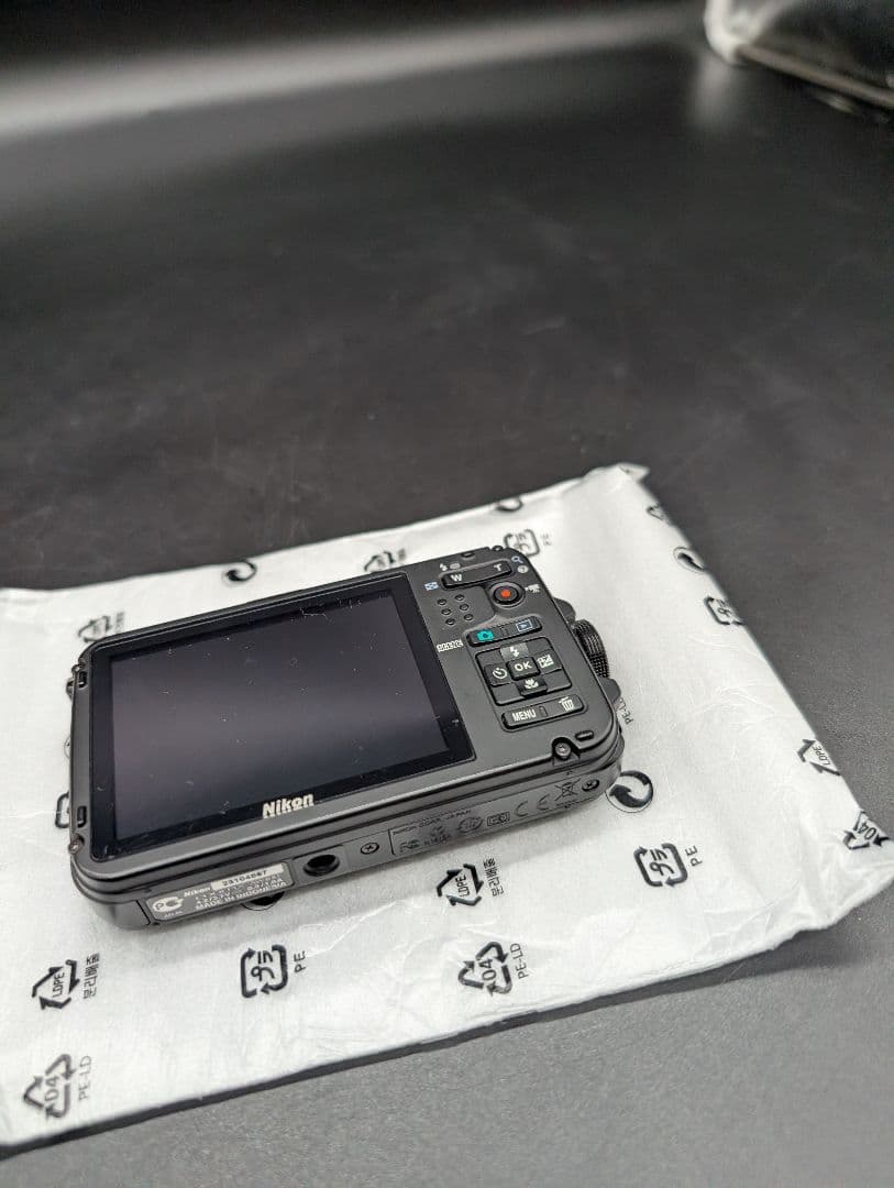 美品　ニコン Nikon COOLPIX AW100 フォレストカモフラージュ