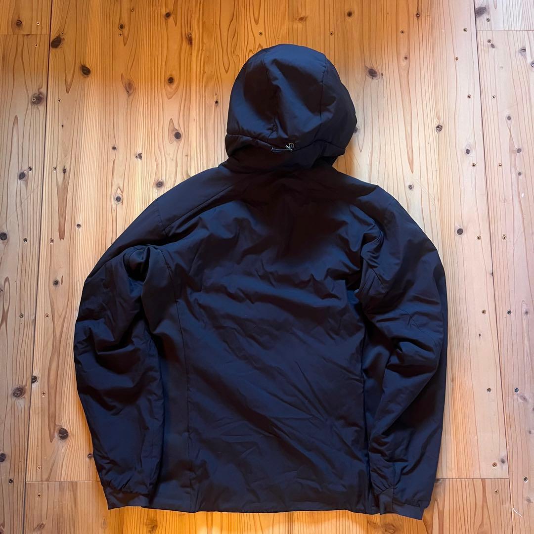 む*ら様 ARC'TERYX アークテリクス アトムLT ブラック 刺繍ロゴ S