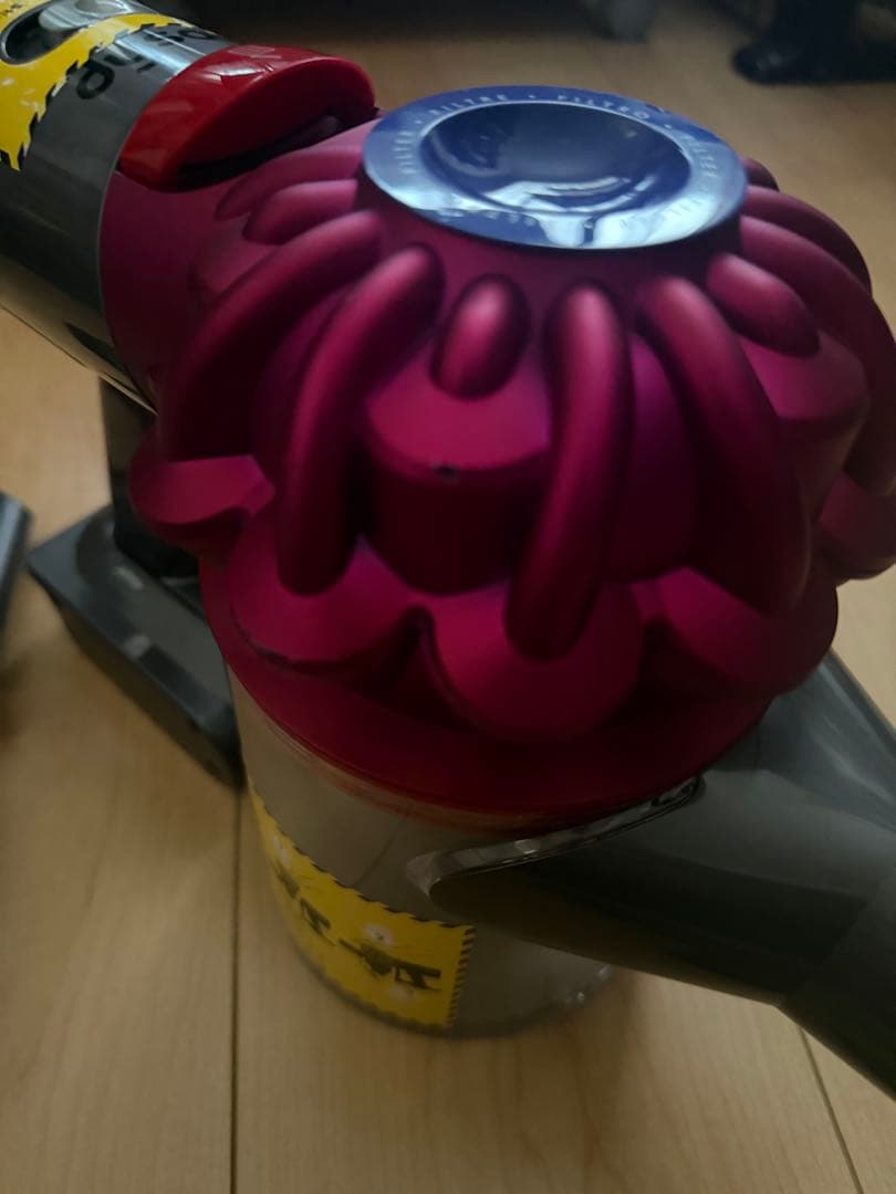 ダイソン掃除機v7HH11マキタ18v変換アダプター付き 完全分解洗浄 除菌済