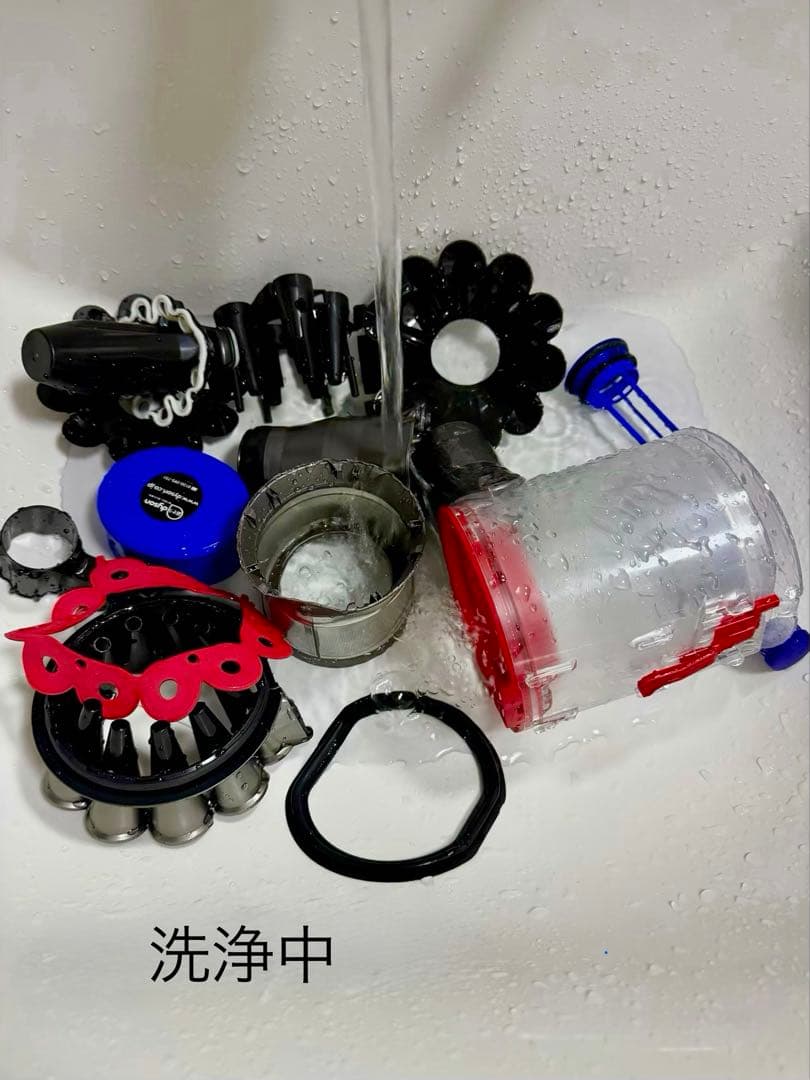 ダイソン掃除機v7HH11マキタ18v変換アダプター付き 完全分解洗浄 除菌済