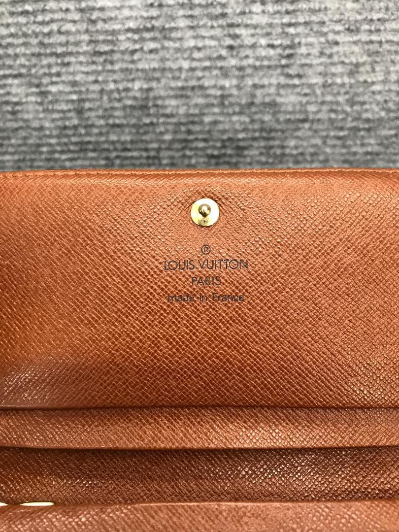 LOUIS VUITTON　ルイヴィトン　二つ折り財布　モノグラム　323