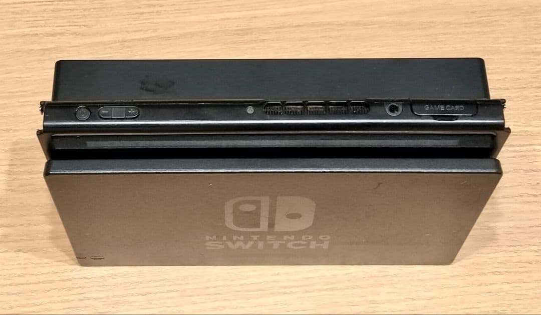 Nintendo Switch 本体 ドッグ/ 電源アダプター付き