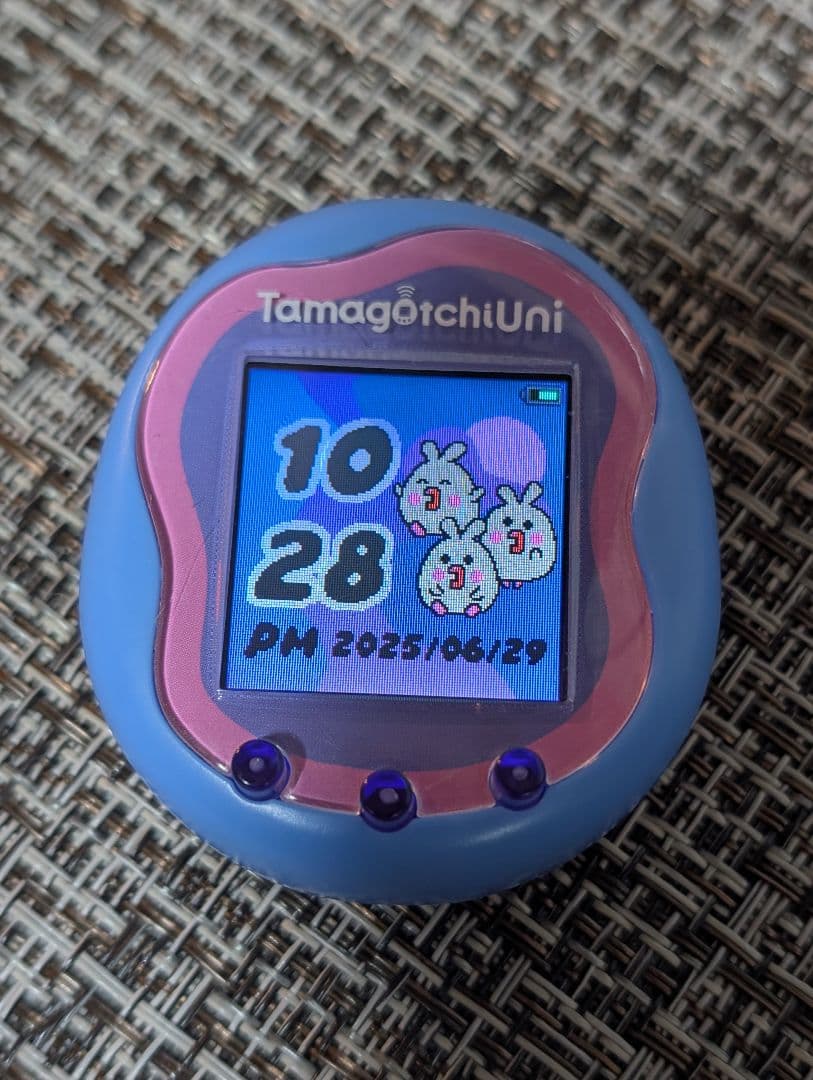 Tamagotchi Uni たまごっちユニ本体　カバーオマケ付き