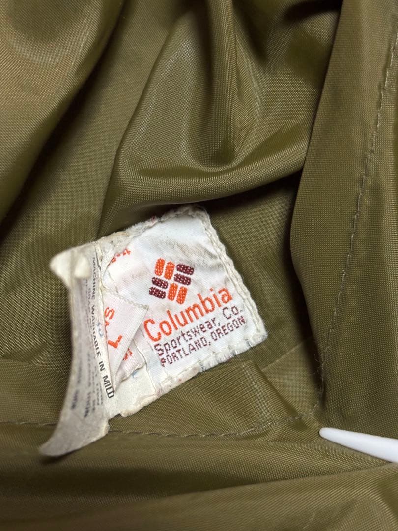 Columbia リバーシブル　ma1 Patagoniaシュガーヒル 山田蓮
