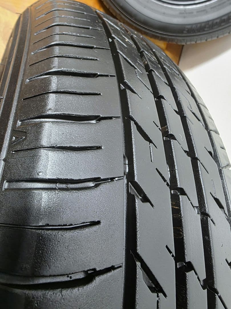 195/65R15 夏タイヤ 年式特価品 深溝