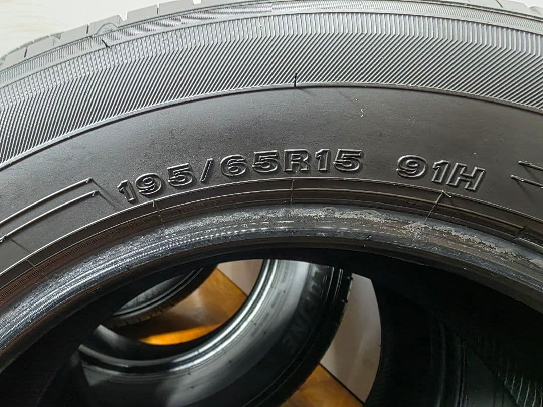 195/65R15 夏タイヤ 年式特価品 深溝