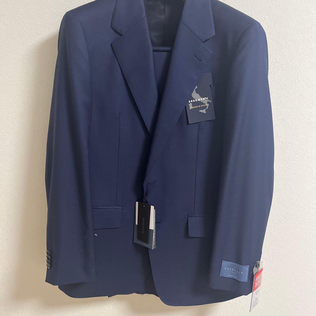 HiltonネイビースーツAB6未使用品