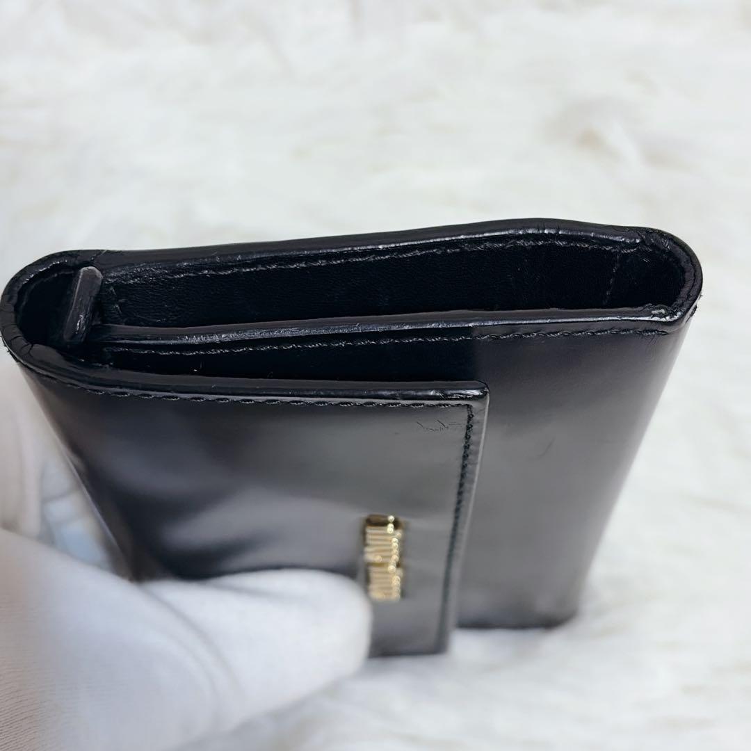 MIU MIU 黒 三つ折り財布　箱付