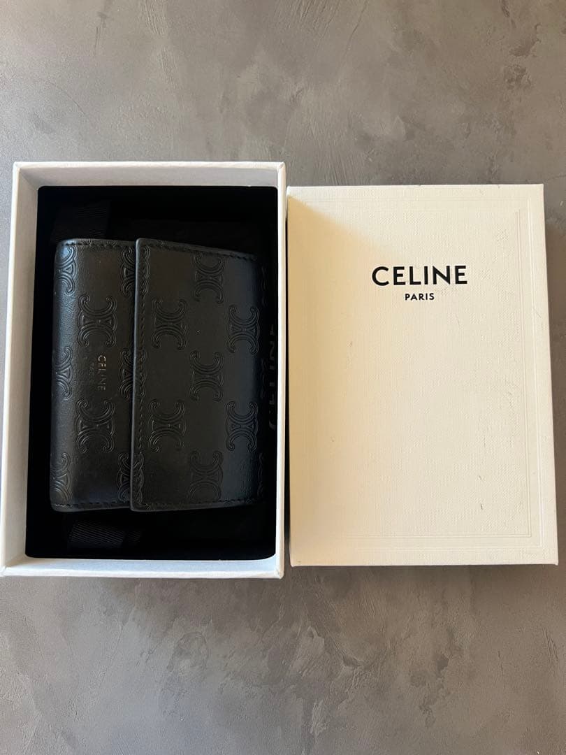 CELINE 三つ折り財布