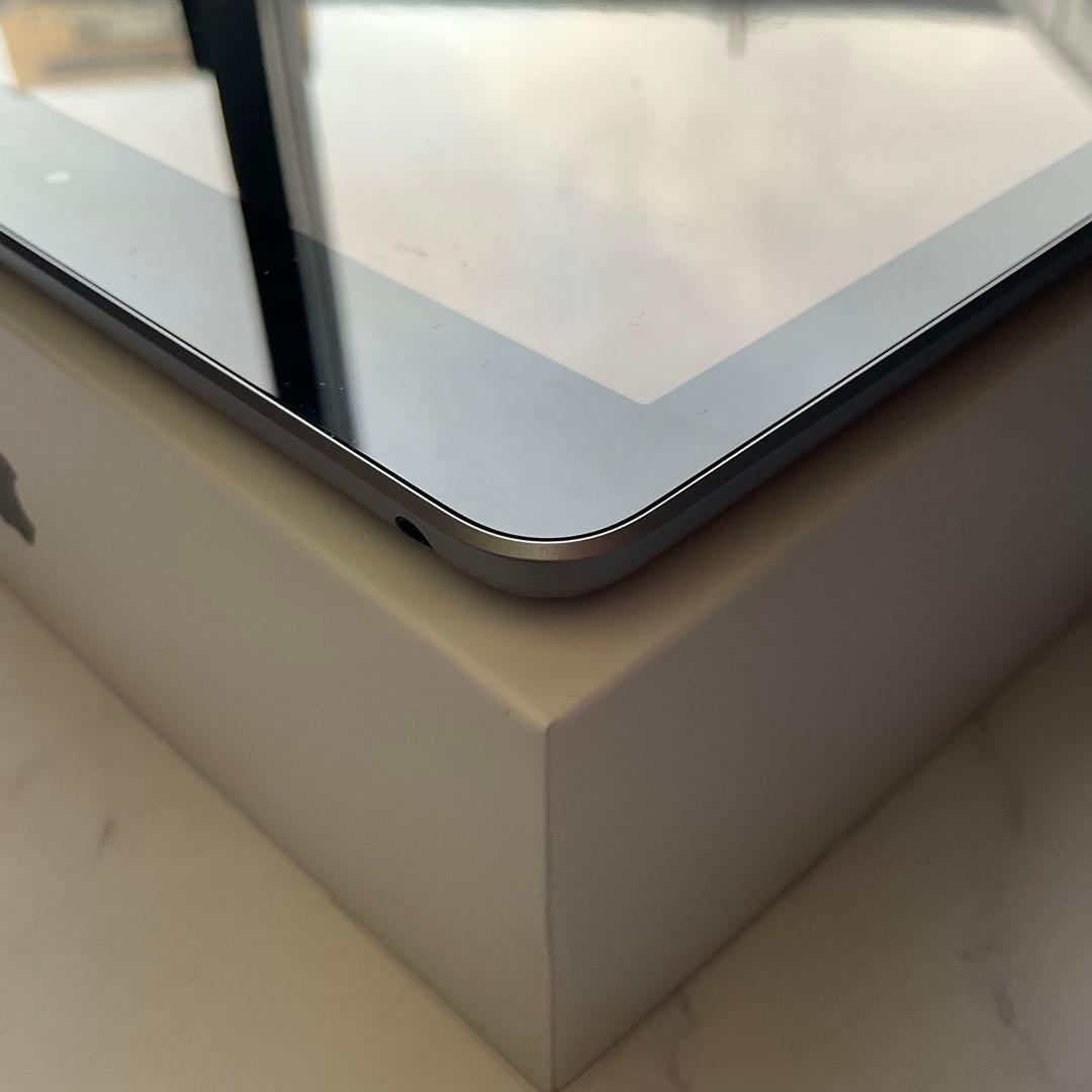 【極美品】Apple iPad 第6世代 Wi-Fi 128GB