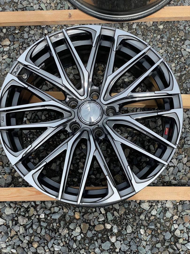 【チャチャ】Weds レオニスSK 18インチ4本