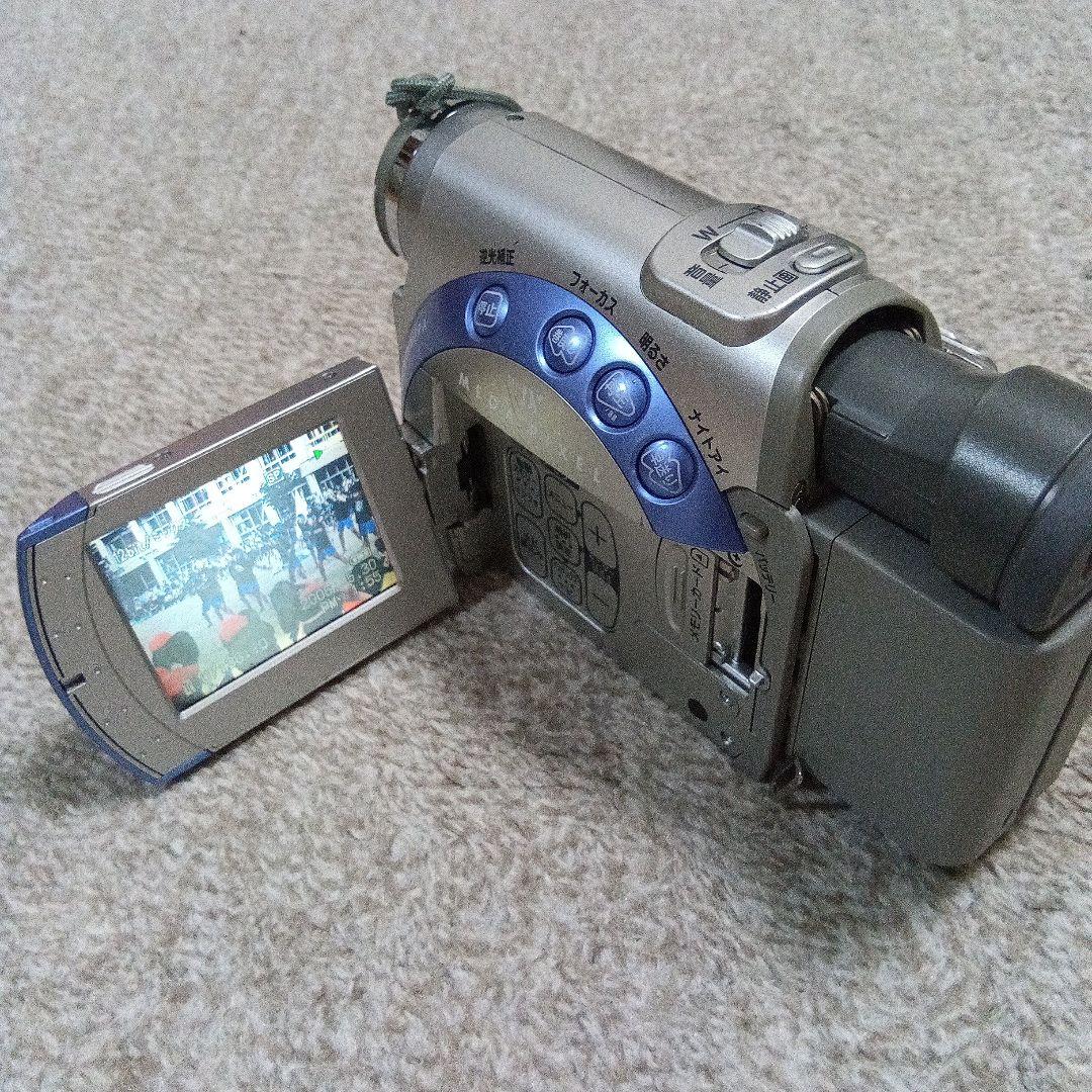 miniDVビデオカメラ GR-D200-A