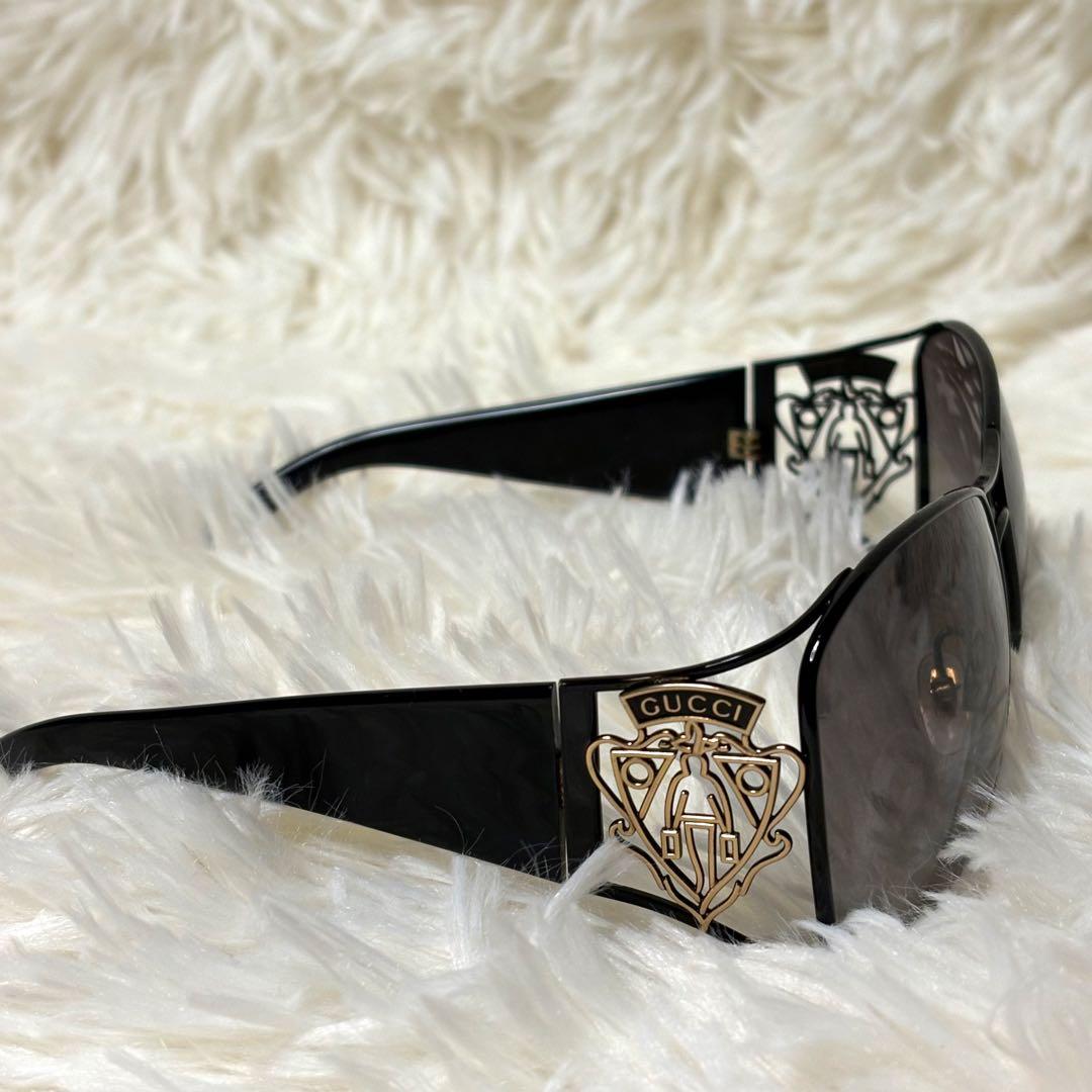 美品　GUCCI サングラス イタリア製 ブラック