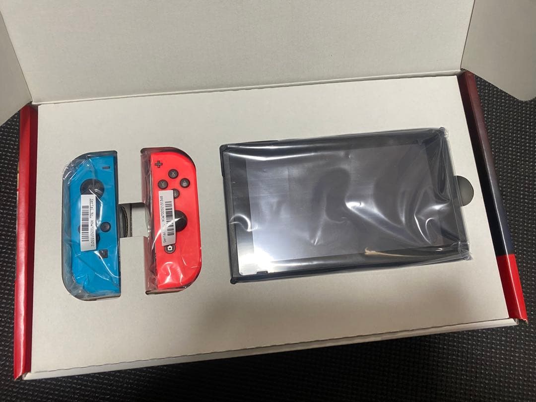 Nintendo Switch 本体　sdカード付き