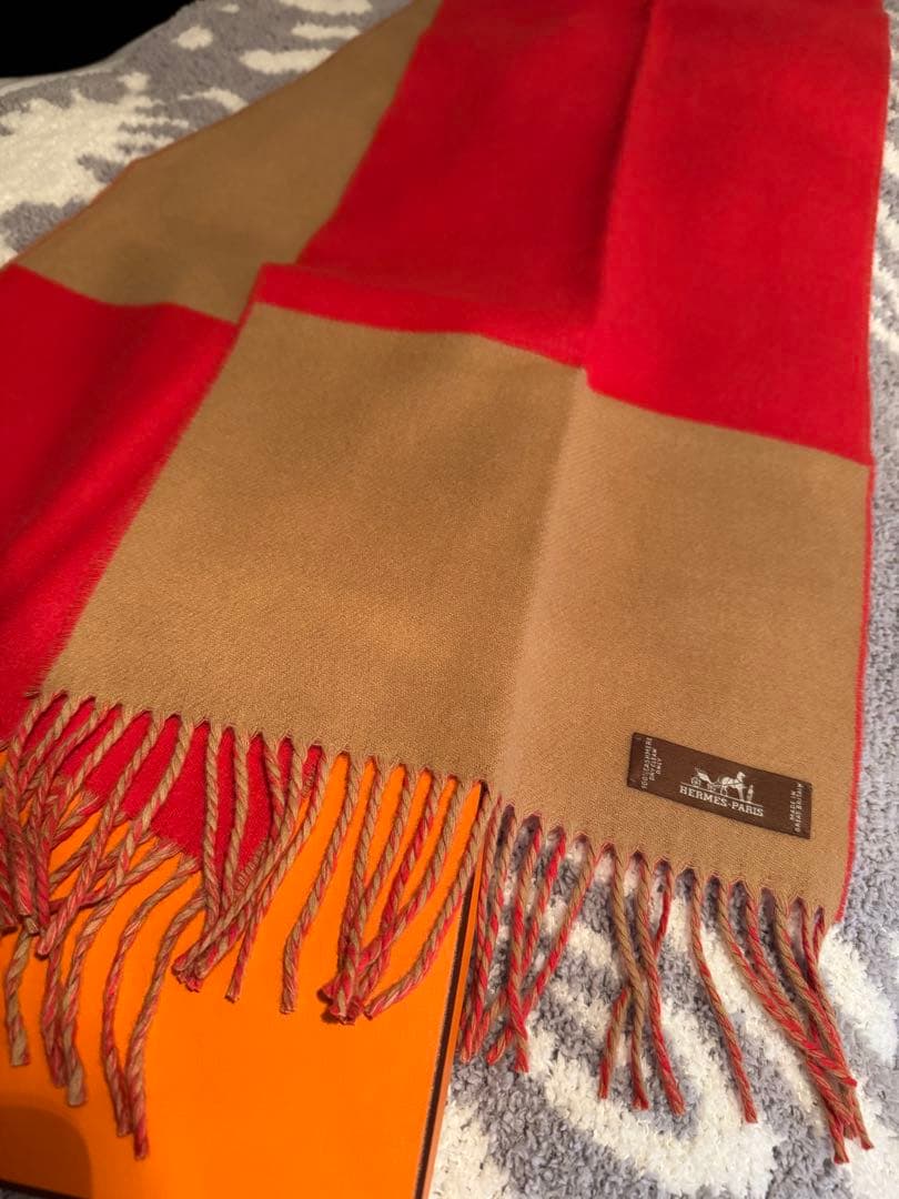 新品未使用HERMES エルメス　マフラー