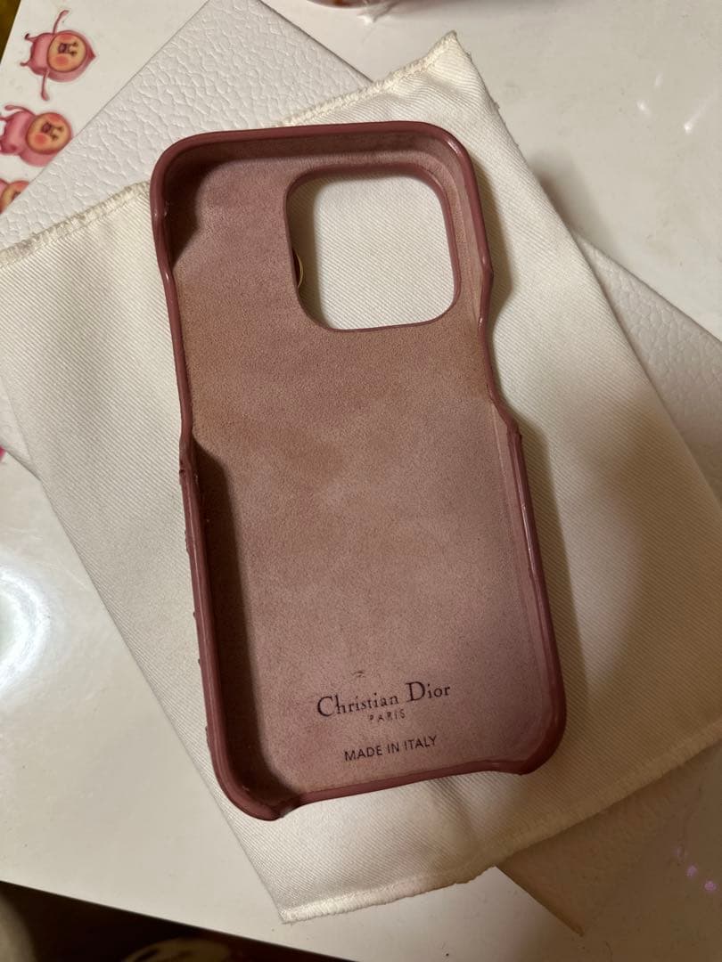 Christian Dior ピンクレザーケース